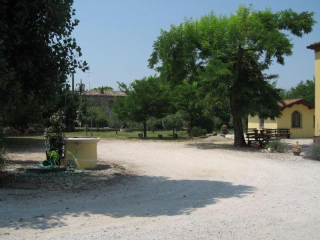Al Parco Bed & Breakfast Ravenna Bagian luar foto