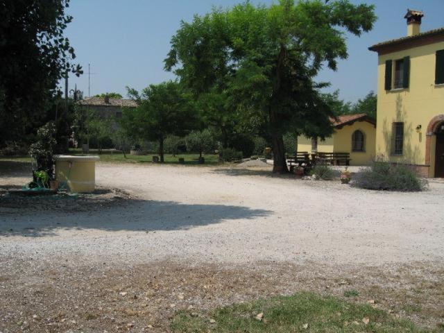 Al Parco Bed & Breakfast Ravenna Bagian luar foto