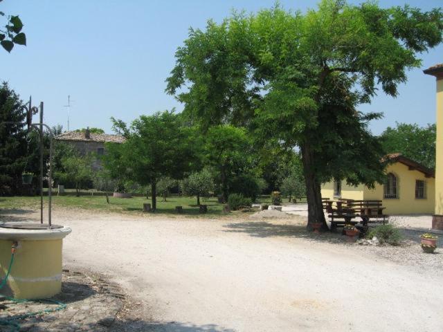 Al Parco Bed & Breakfast Ravenna Bagian luar foto