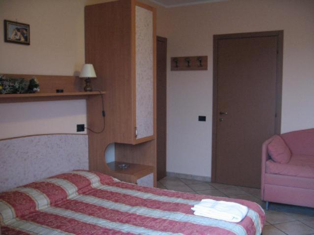 Al Parco Bed & Breakfast Ravenna Bagian luar foto